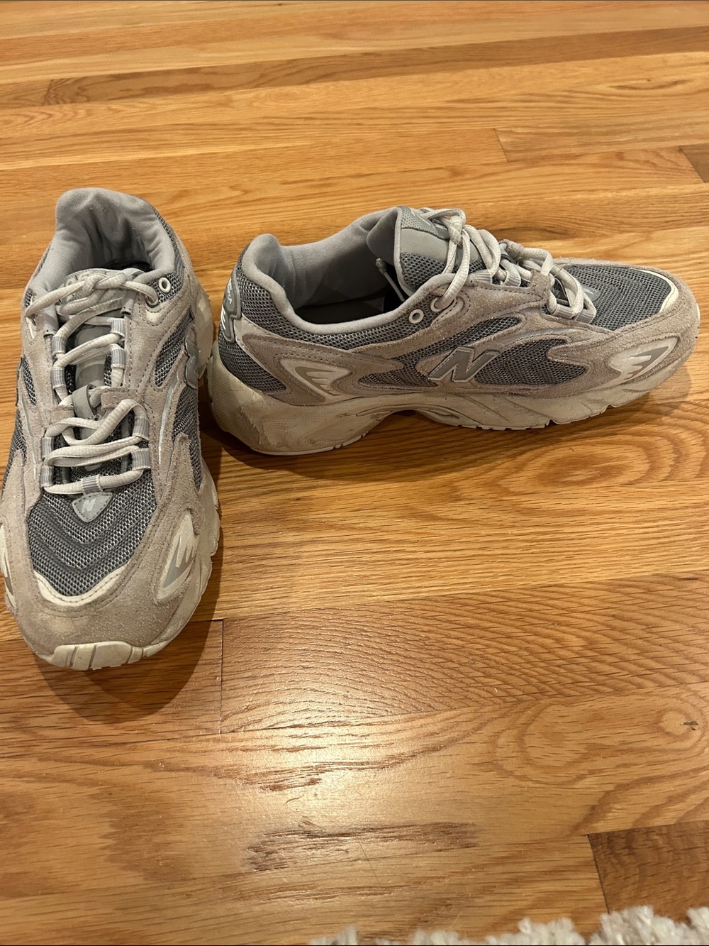 New Balance 725 Lifestyle Runners - Men's 8.5